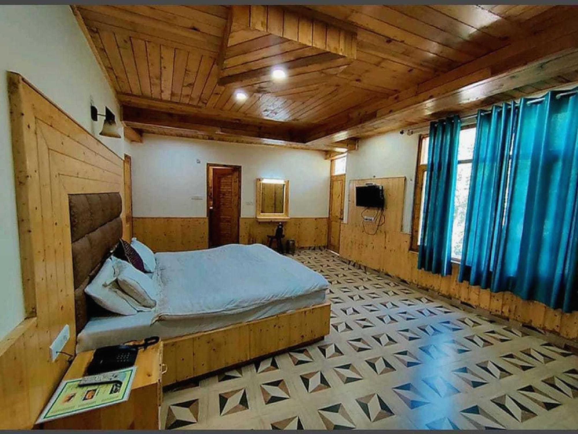 Hotel O Antriksh Cottage Маналі Екстер'єр фото