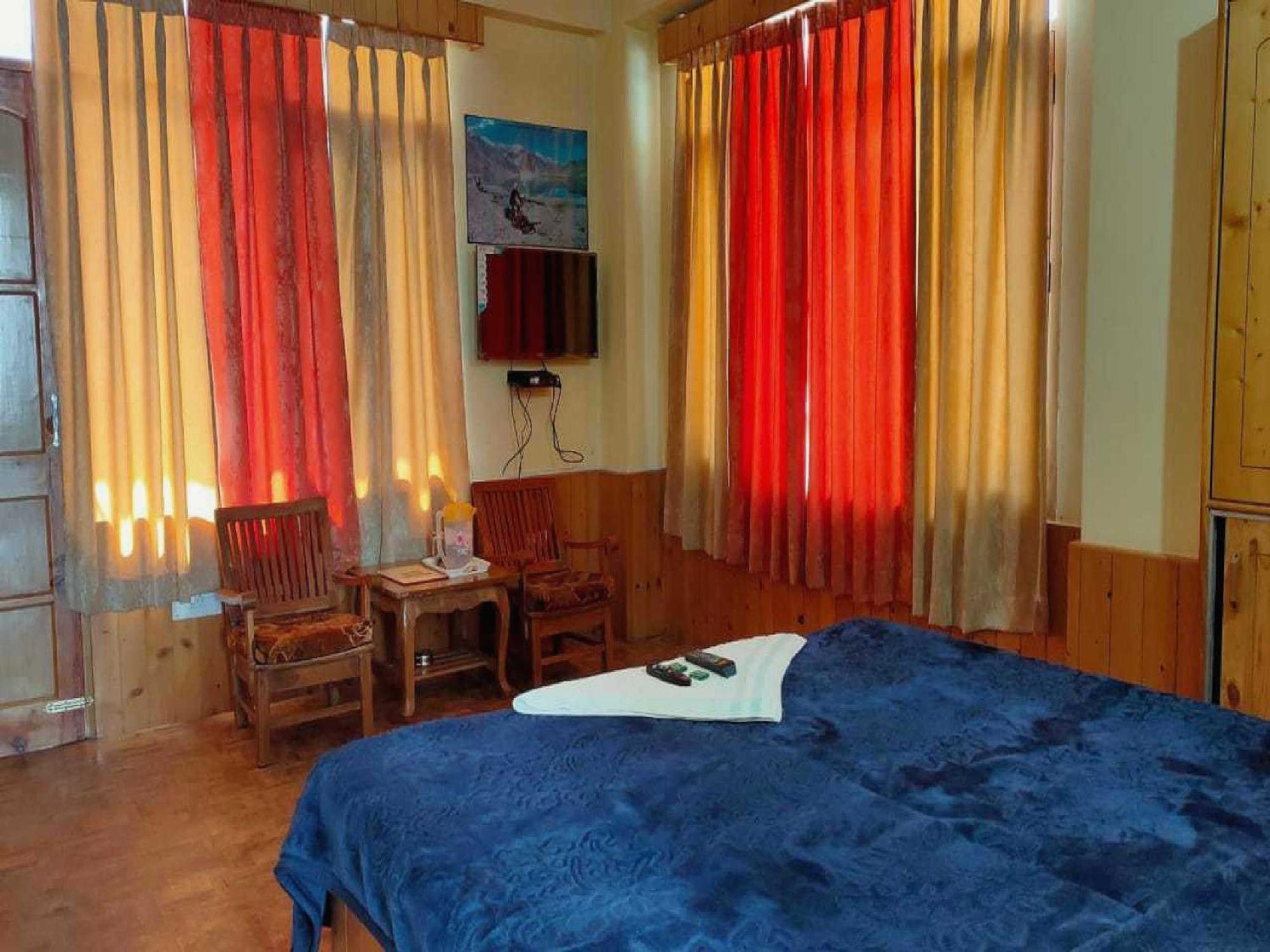 Hotel O Antriksh Cottage Маналі Екстер'єр фото
