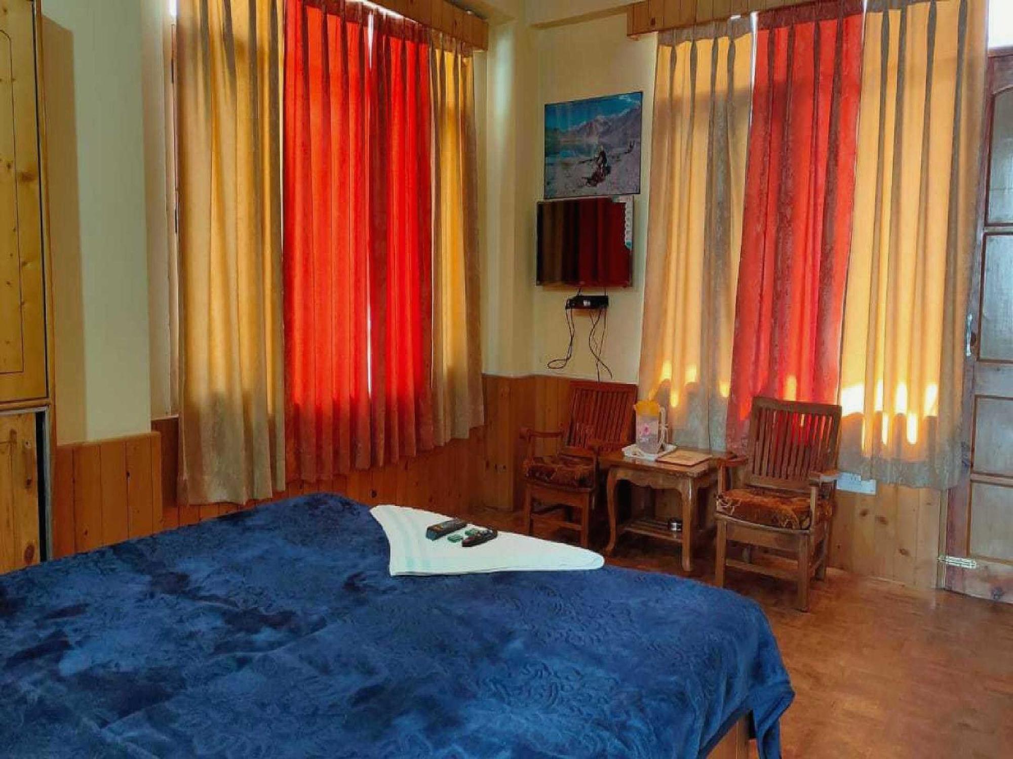 Hotel O Antriksh Cottage Маналі Екстер'єр фото